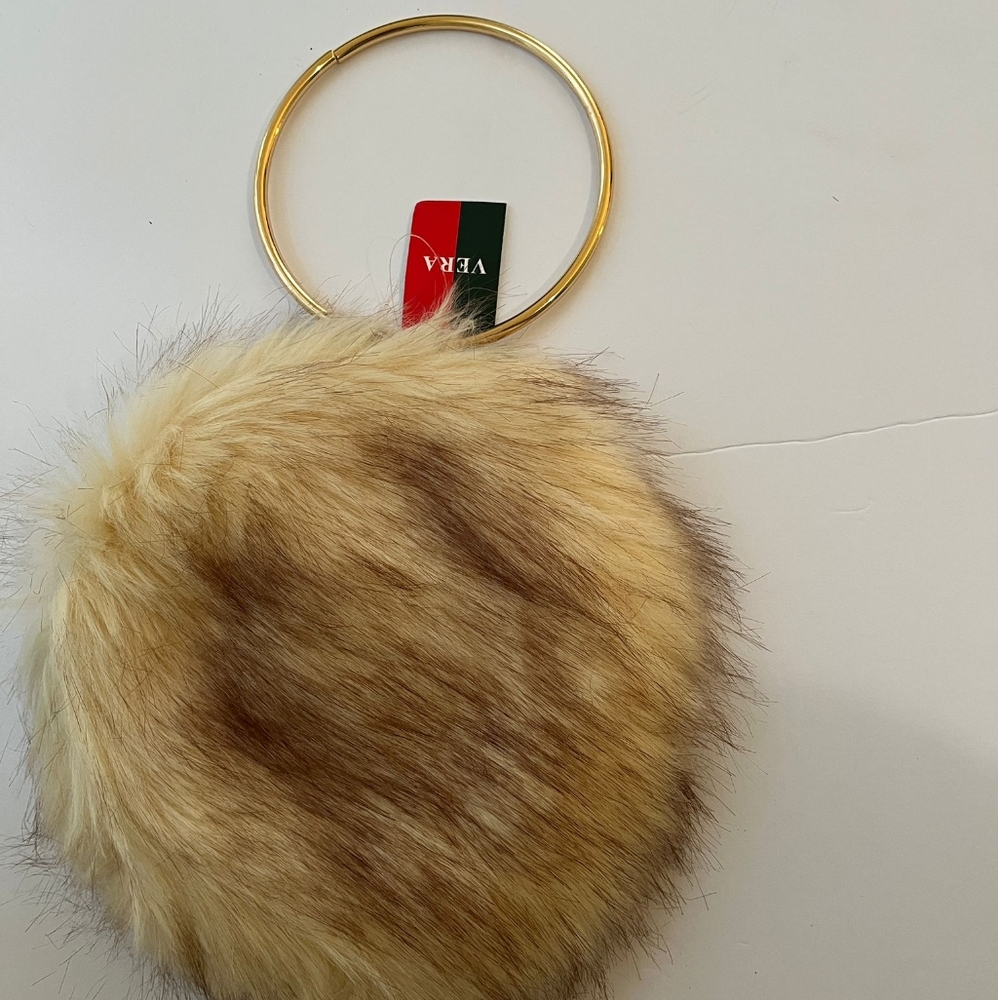 NWT Vera Faux Fur Bag